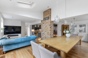 Photo 16- click for photo gallery